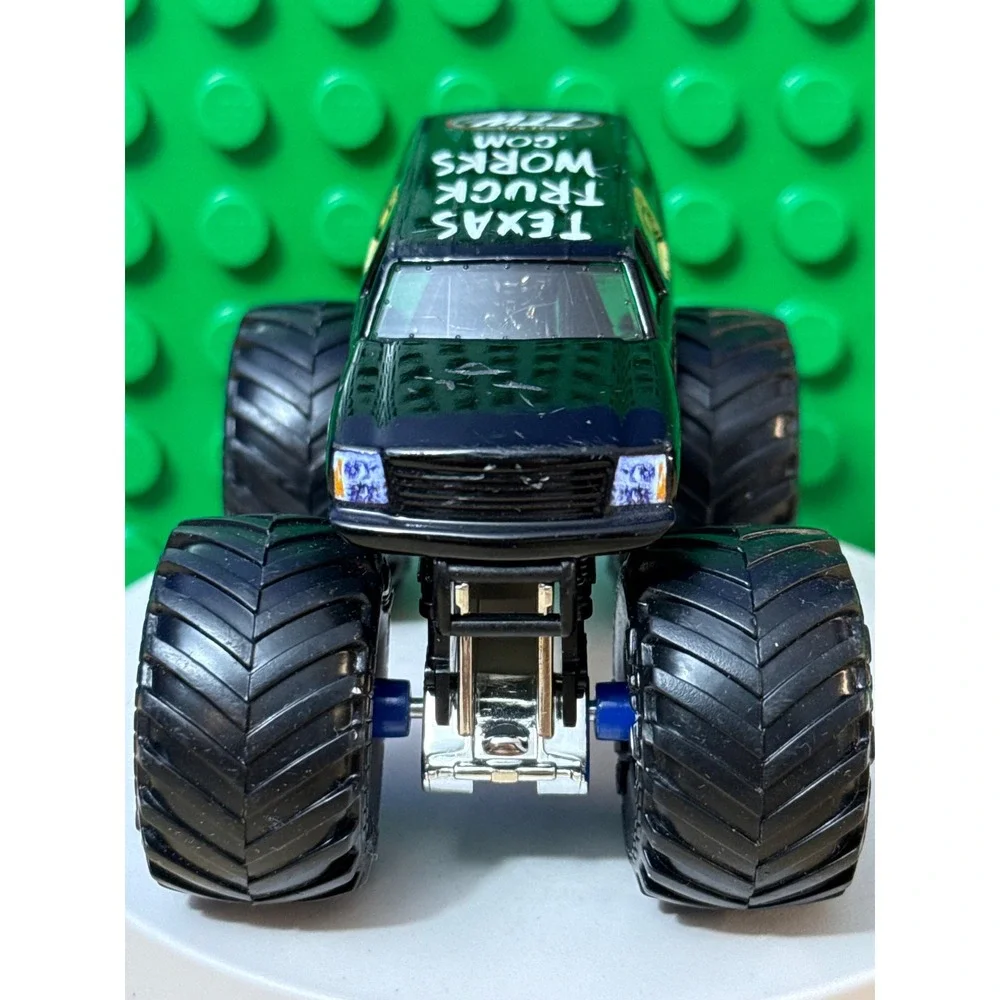 Monster Jam Bounty Hunter Diecast Monster Truck Black Texas Truck Works